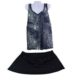 Black Gray Scoop Neck Racerback Tankini and Swimsuit Skirt